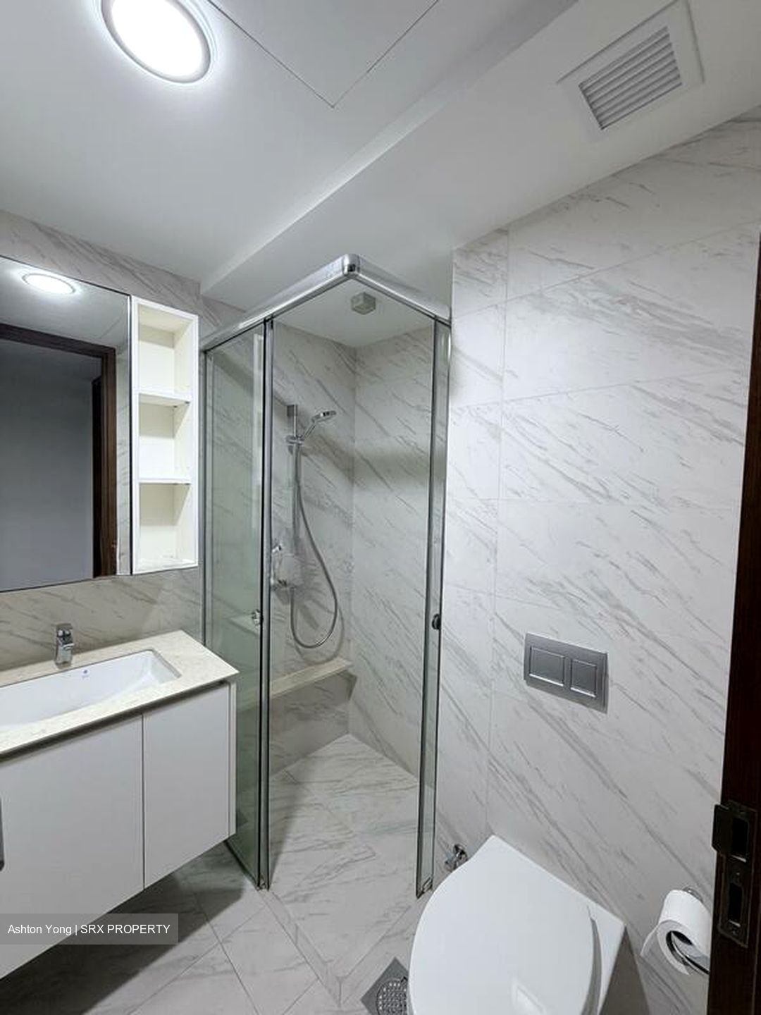 Le Quest (D23), Apartment #568337651